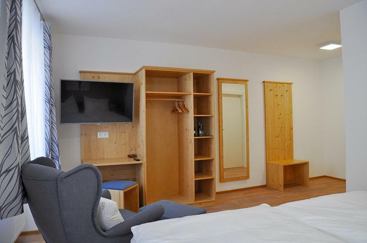 Bed Bike & Breakfast Bed and Breakfast Traismauer Buitenkant foto